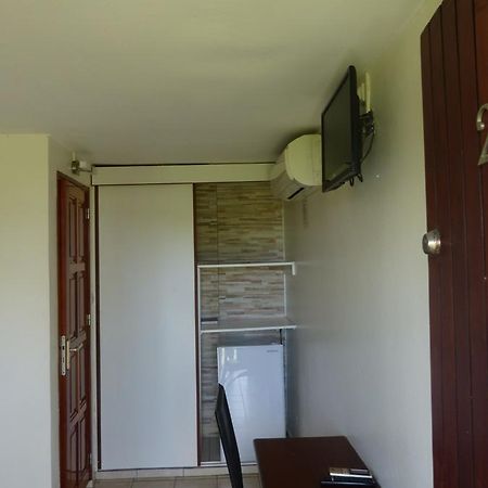 Airport Hotel Ducos Dış mekan fotoğraf